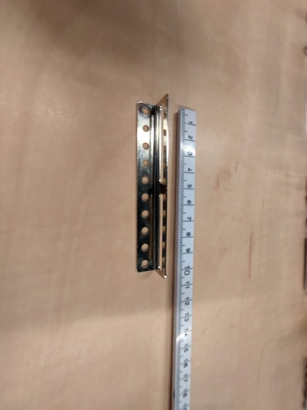 17 Hoekstrip 90 graden 10 gats